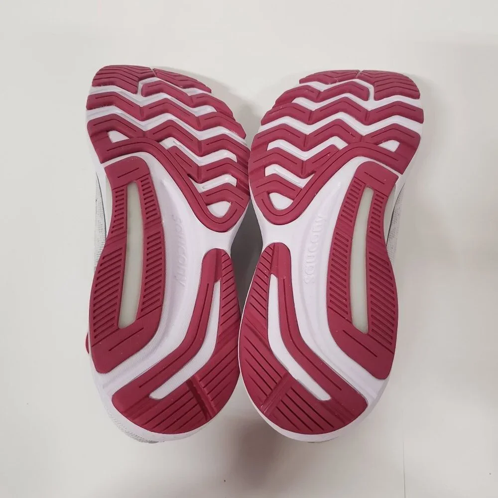 Saucony Women's Guide 14 Running Shoe in Alloy/Cherry - Size‎ 11 WIDE